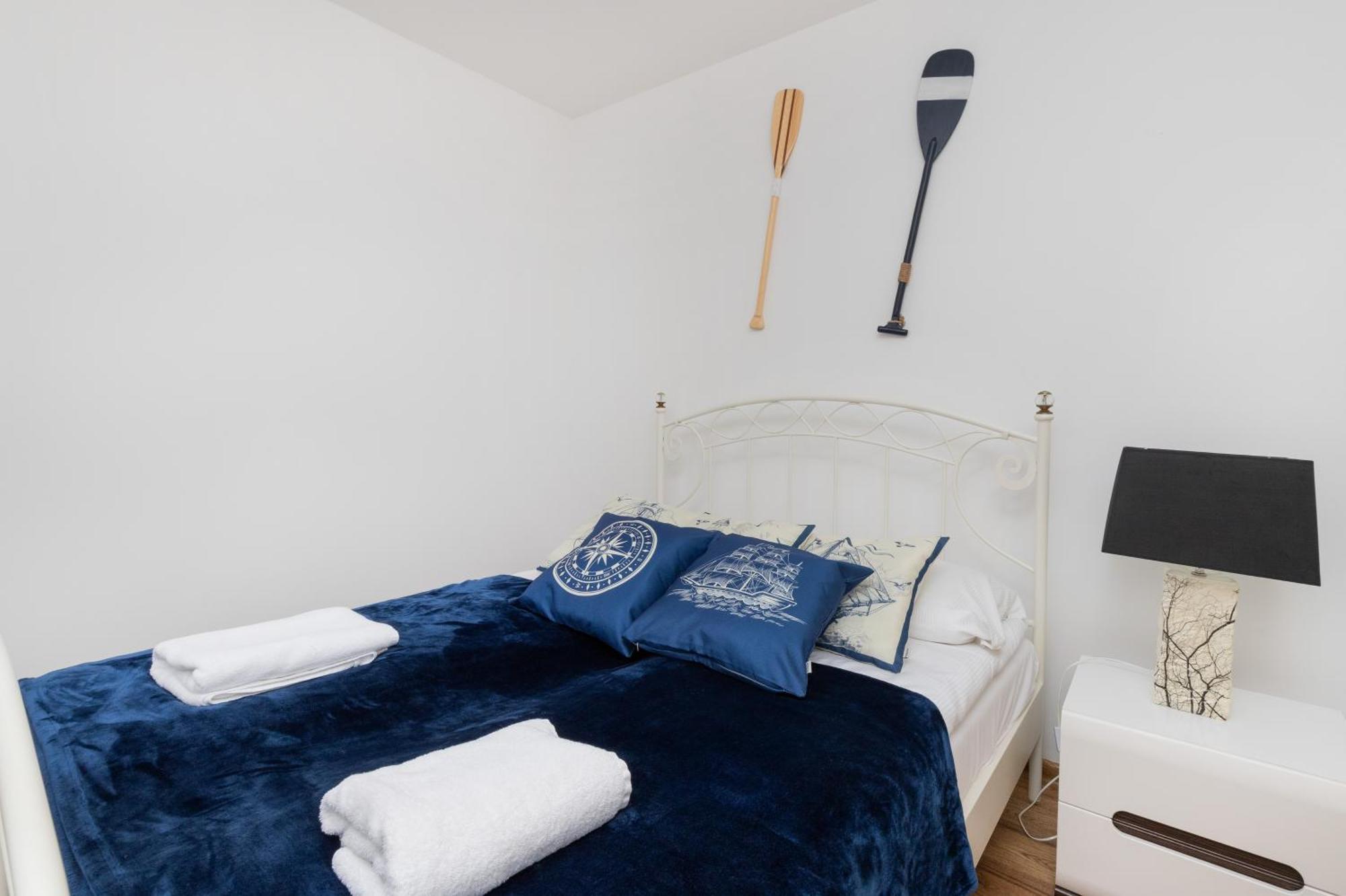 Batorego 7 Apartament With Terrace & Parking Downtown Gdynia By Renters Luaran gambar