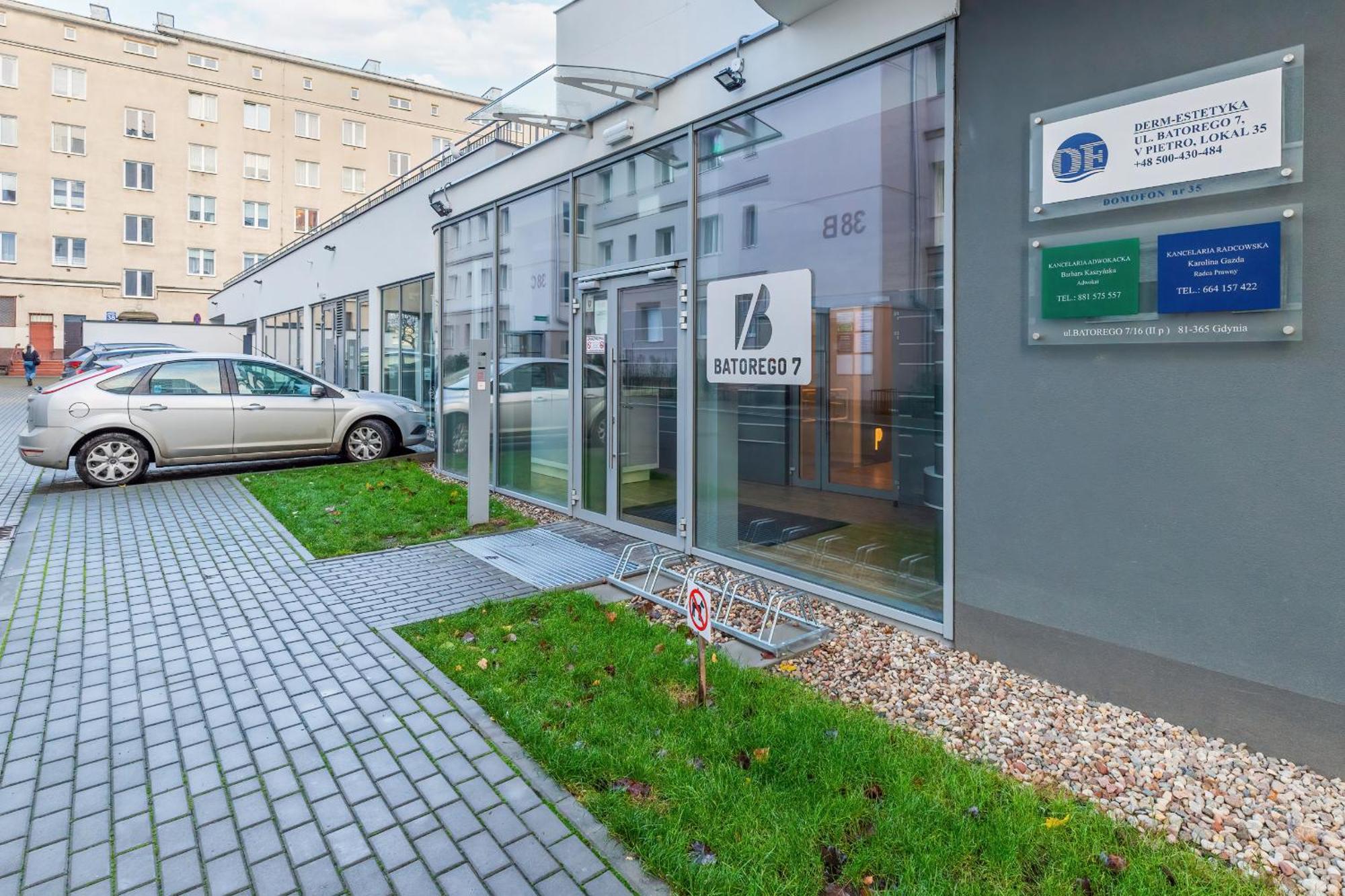 Batorego 7 Apartament With Terrace & Parking Downtown Gdynia By Renters Luaran gambar